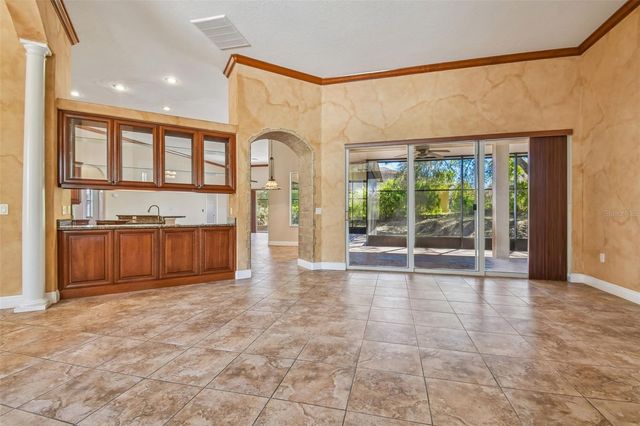 614 VINTAGE WAY, Brandon, FL 33511