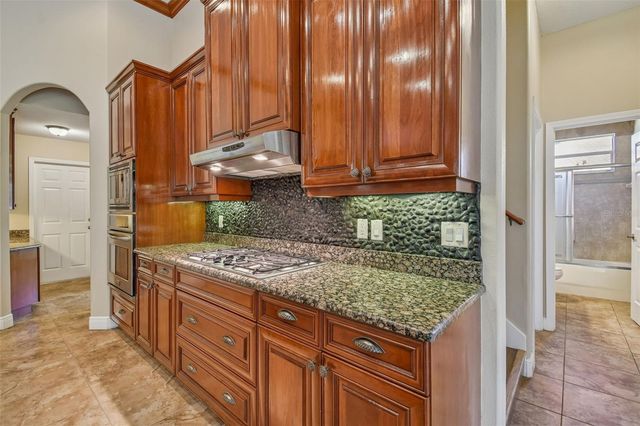 614 VINTAGE WAY, Brandon, FL 33511