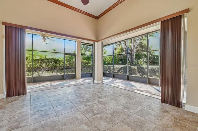 614 VINTAGE WAY, Brandon, FL 33511