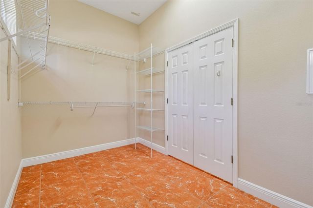 614 VINTAGE WAY, Brandon, FL 33511