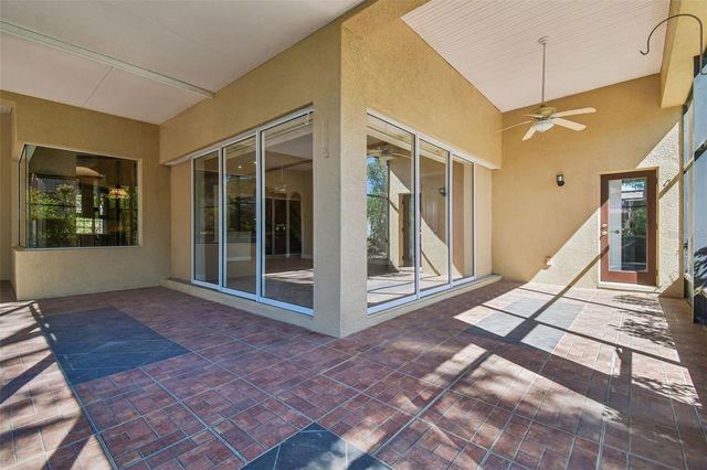 614 VINTAGE WAY, Brandon, FL 33511