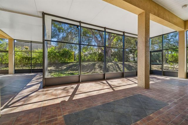 614 VINTAGE WAY, Brandon, FL 33511