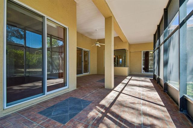 614 VINTAGE WAY, Brandon, FL 33511