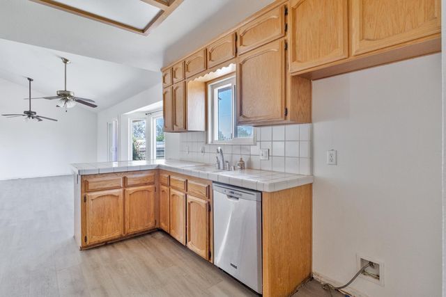 36805 Blanca Avenue, Madera, CA 93636