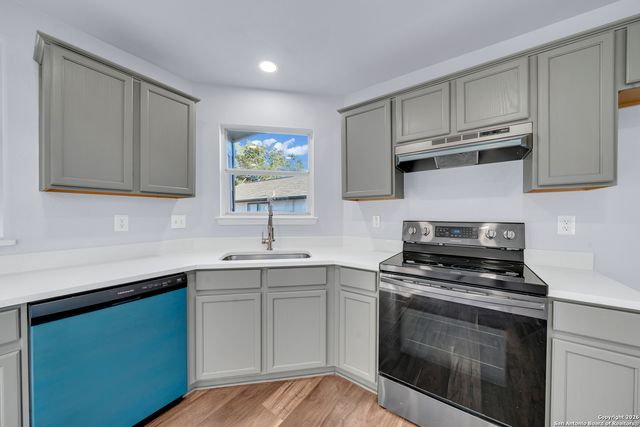 4027 Albright, San Antonio, TX 78247