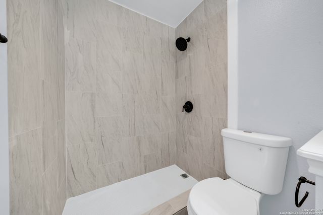 4027 Albright, San Antonio, TX 78247