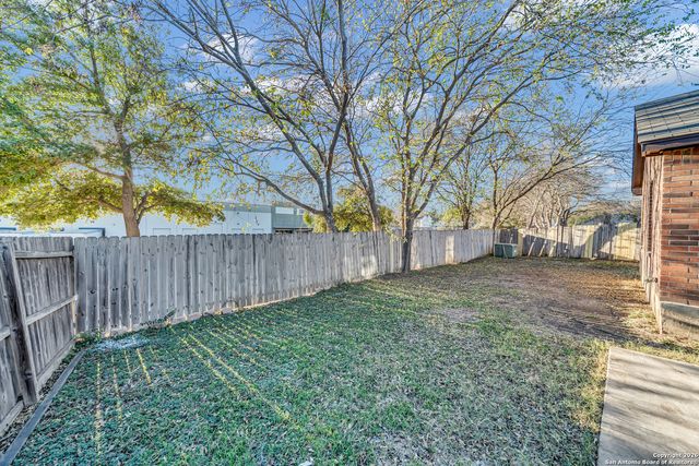 4027 Albright, San Antonio, TX 78247
