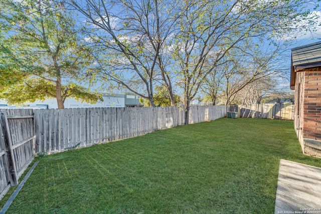4027 Albright, San Antonio, TX 78247