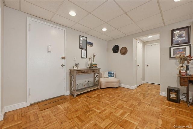 200 Atlantic Avenue Apartment 107, Lynbrook, NY 11563