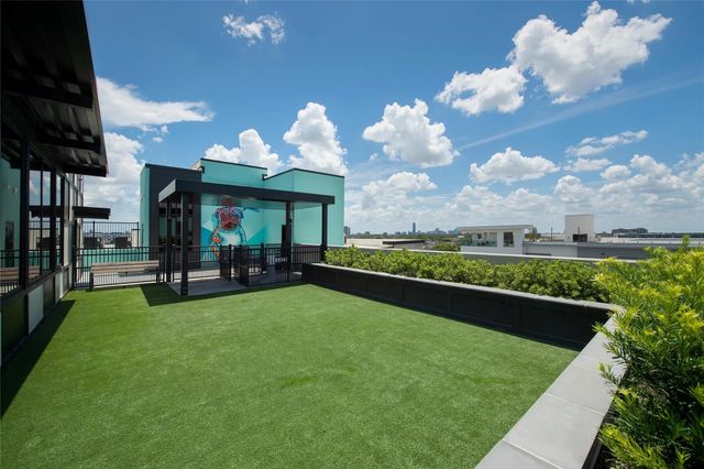 1107 Shepherd Drive 529, Houston, TX 77007