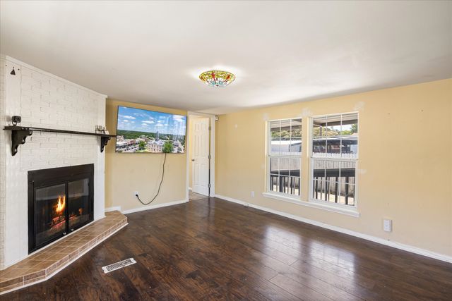 6606 Ashley Court, Granbury, TX 76049