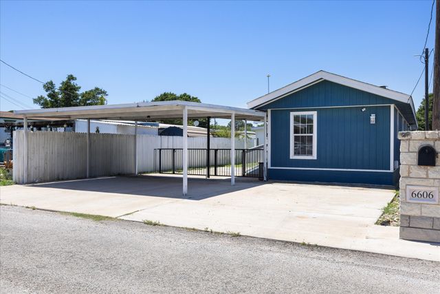 6606 Ashley Court, Granbury, TX 76049