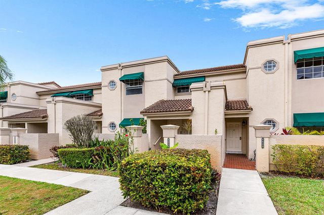 6626 Via Regina, Boca Raton, FL 33433