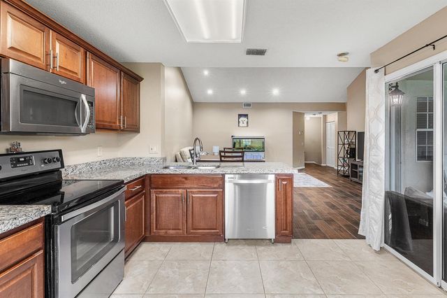 6626 Via Regina, Boca Raton, FL 33433