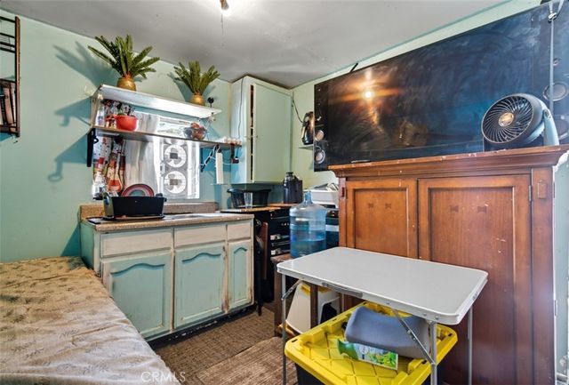 7633 Racine Ave, Paramount, CA 90723