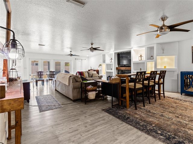 14 WHETSTONE LANE, Palm Coast, FL 32164