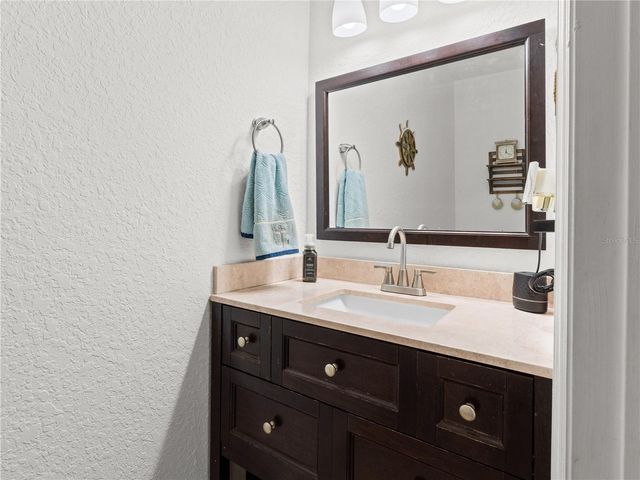 14 WHETSTONE LANE, Palm Coast, FL 32164