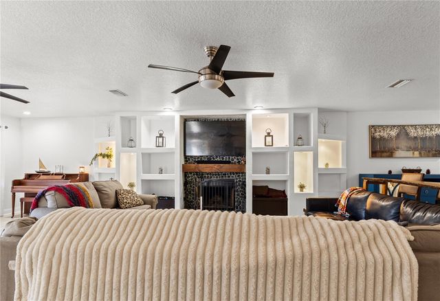 14 WHETSTONE LANE, Palm Coast, FL 32164