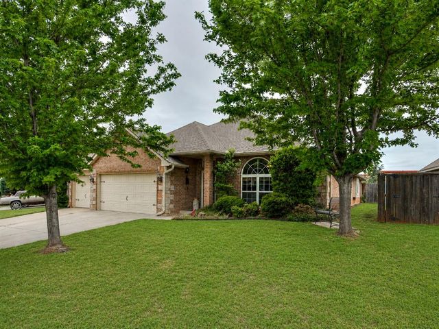1205 NW 190th Place, Edmond, OK 73012