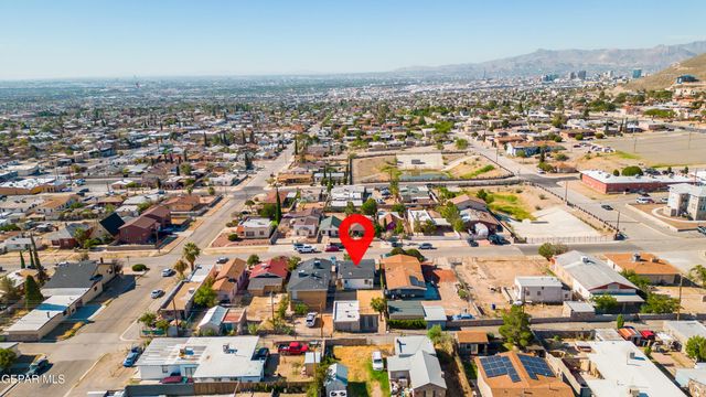 2721 SACRAMENTO Avenue, El Paso, TX 79930
