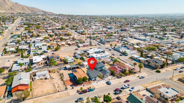 2721 SACRAMENTO Avenue, El Paso, TX 79930