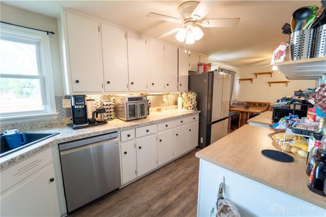 2541 Derr Road, Springfield, OH 45503