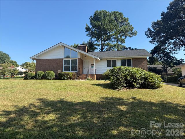 1627 Paddock Circle, Charlotte, NC 28209