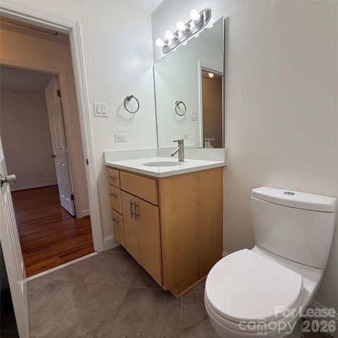 1627 Paddock Circle, Charlotte, NC 28209