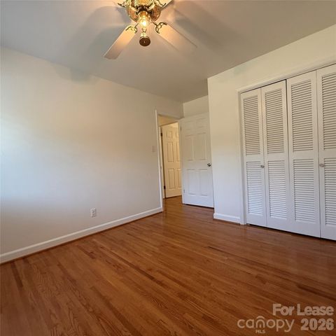 1627 Paddock Circle, Charlotte, NC 28209