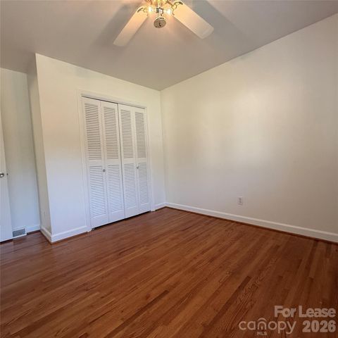 1627 Paddock Circle, Charlotte, NC 28209