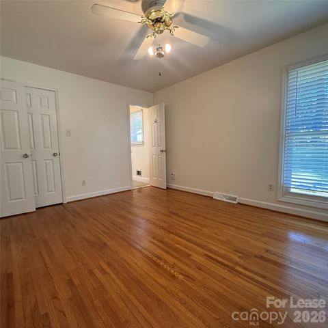 1627 Paddock Circle, Charlotte, NC 28209