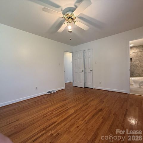 1627 Paddock Circle, Charlotte, NC 28209
