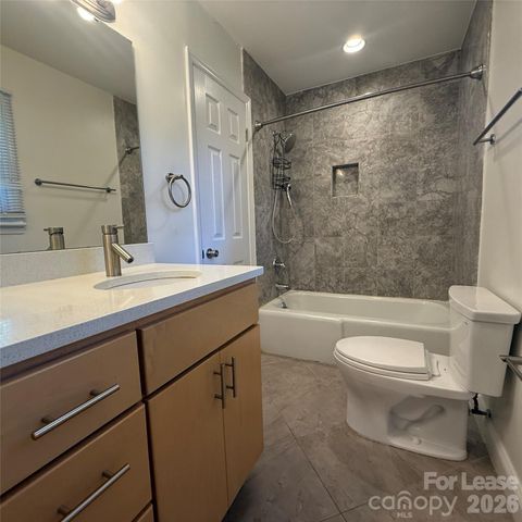1627 Paddock Circle, Charlotte, NC 28209