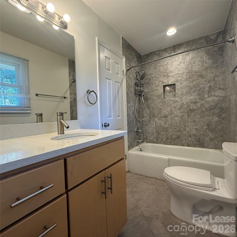1627 Paddock Circle, Charlotte, NC 28209