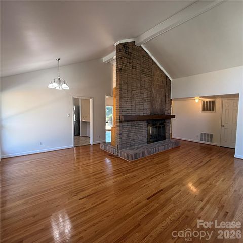 1627 Paddock Circle, Charlotte, NC 28209
