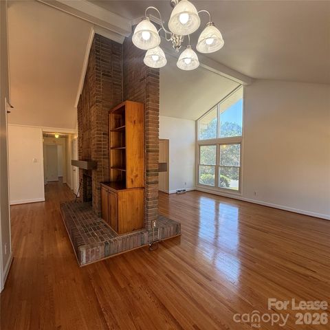 1627 Paddock Circle, Charlotte, NC 28209