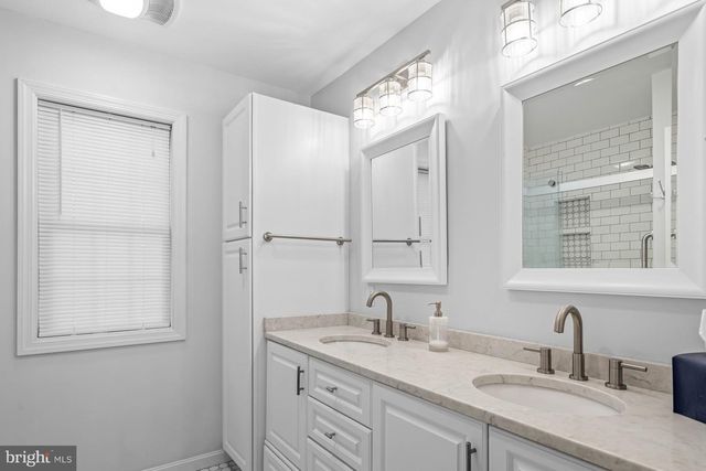 72 GAINSBOROUGH DR, Lewes, DE 19958