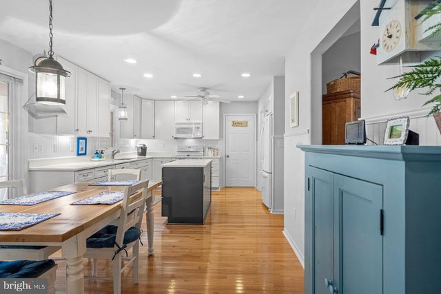 72 GAINSBOROUGH DR, Lewes, DE 19958