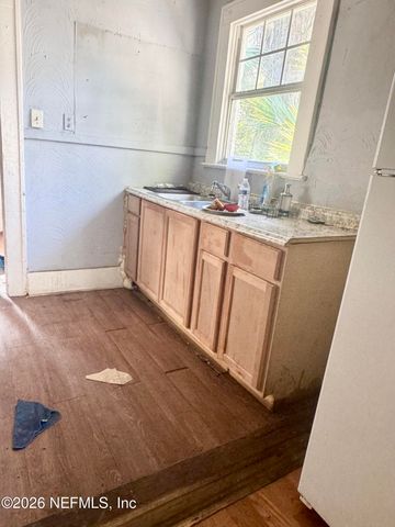 334 BIRCH Street, Jacksonville, FL 32206