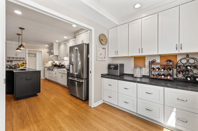 8208 THORNTON RD, Towson, MD 21204