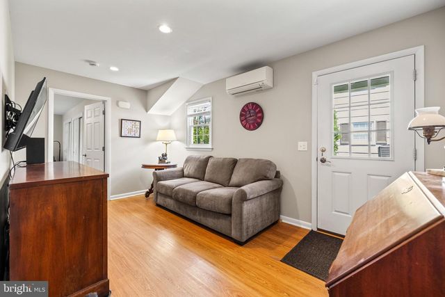 8208 THORNTON RD, Towson, MD 21204