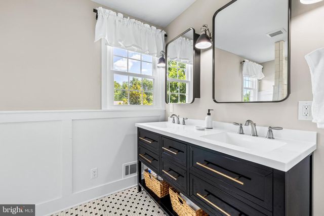 8208 THORNTON RD, Towson, MD 21204