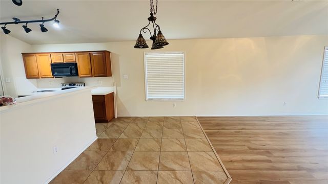 522 Binkley Court, Mesquite, TX 75181