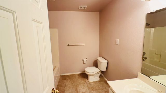 522 Binkley Court, Mesquite, TX 75181