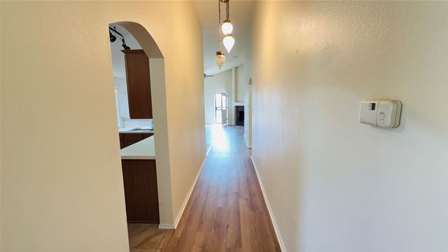 522 Binkley Court, Mesquite, TX 75181