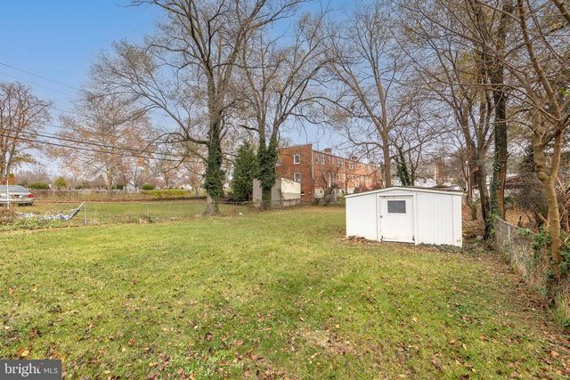 204 SHENANDOAH AVE, Winchester, VA 22601