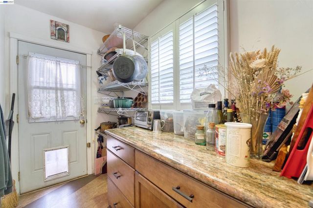 37955 2nd St, Fremont, CA 94536