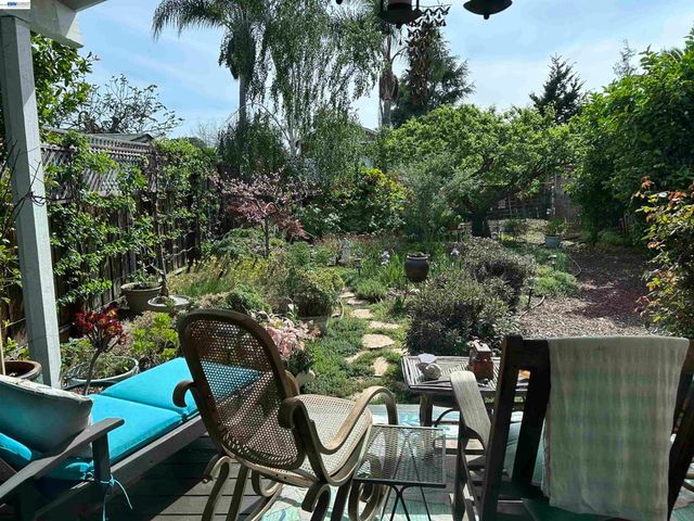 37955 2nd St, Fremont, CA 94536