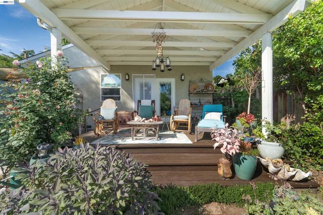 37955 2nd St, Fremont, CA 94536