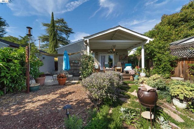 37955 2nd St, Fremont, CA 94536